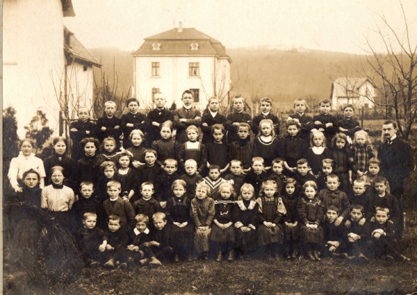 Nachlass Werner Lipp (2. Reihe, 4. v. l.)