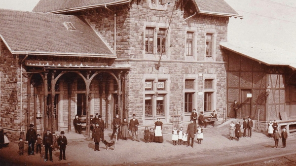 Die Mädels aus dem Breitscheider Bahnhof zog es nach Schladern