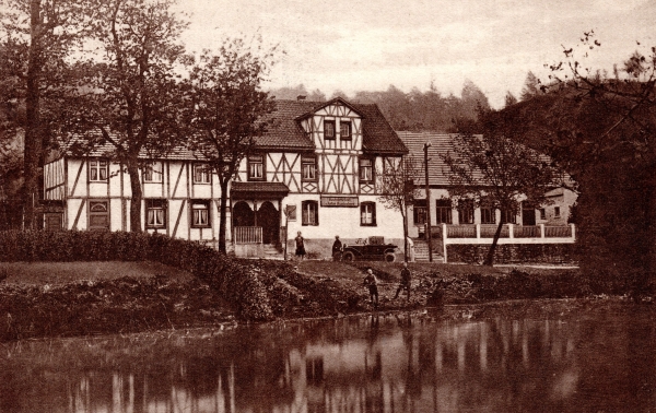 Gasthaus von Anton Hundenborn in Mühlenbach
