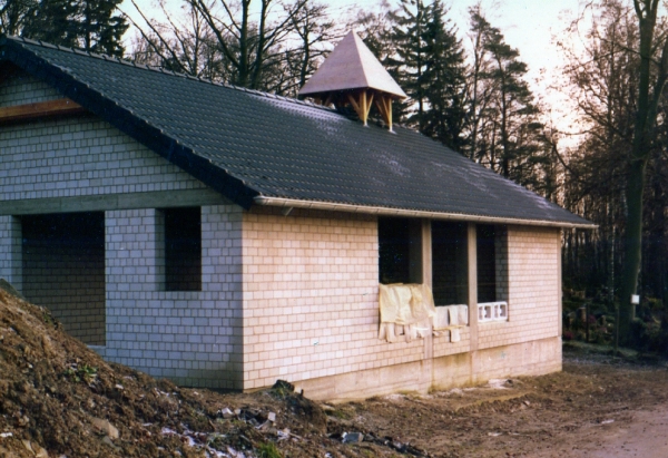 Waldfriedhof Schladern - Bau der neuen Leichenhalle